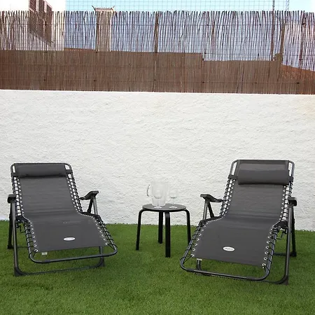 Pdl House Garden Hébergement de vacances *