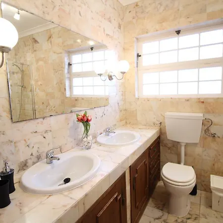 Hébergement de vacances Pdl House Garden Ponta Delgada