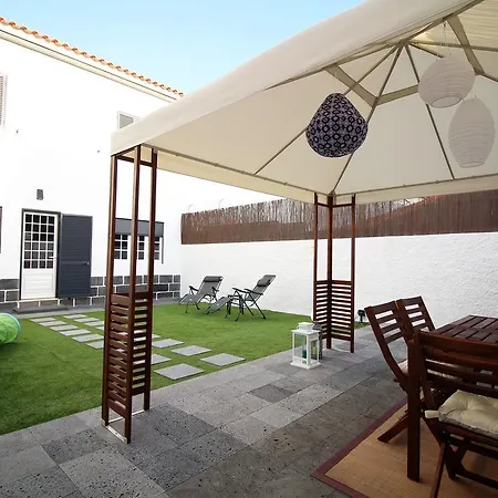 Pdl House Garden *