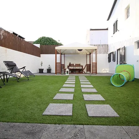Pdl House Garden